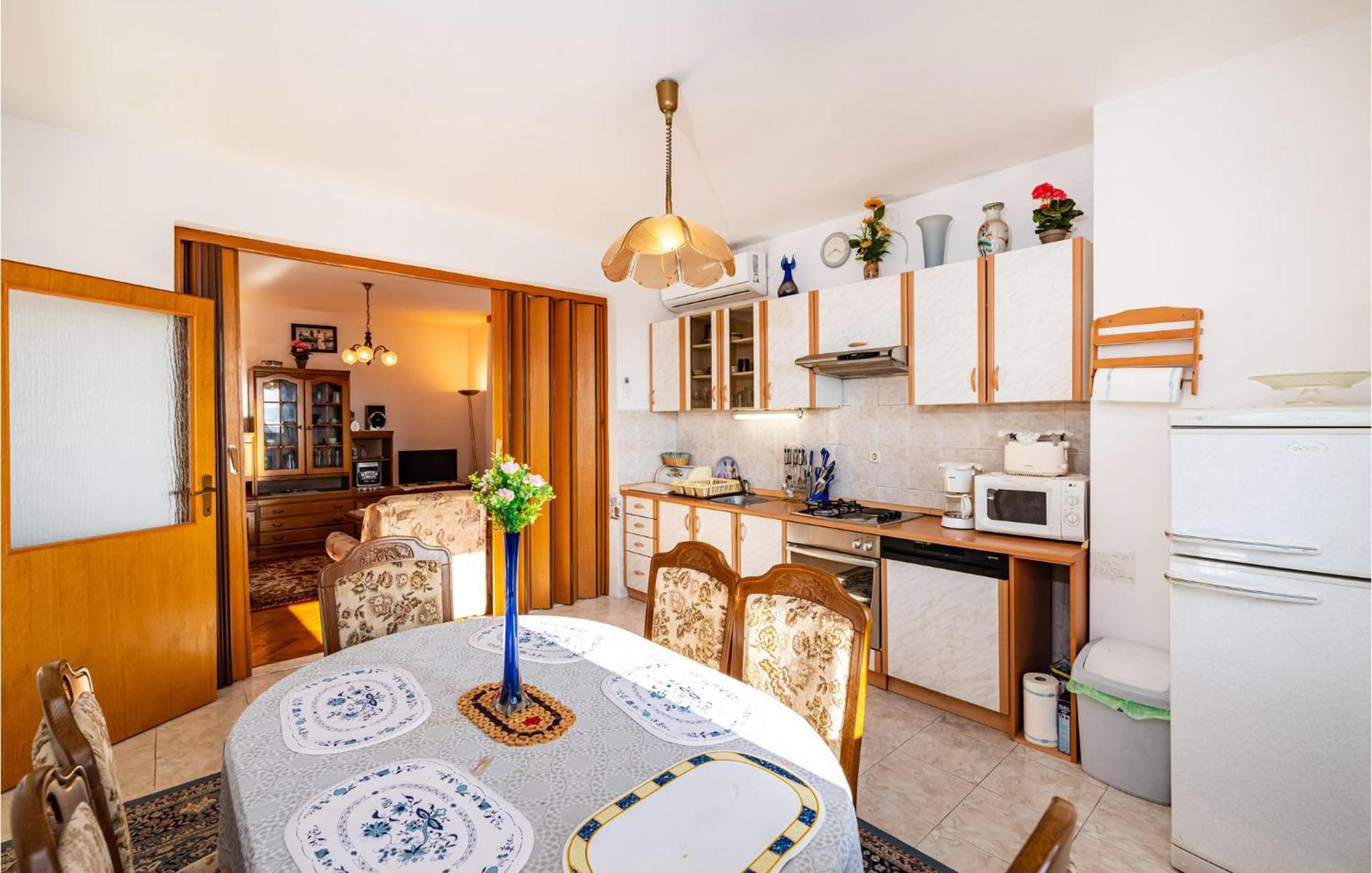 2 Bedroom Cozy Apartment In 扎达尔 外观 照片